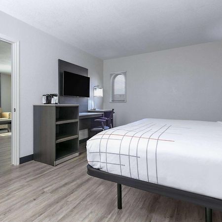La Quinta Inn By Wyndham Dallas Uptown Exteriér fotografie