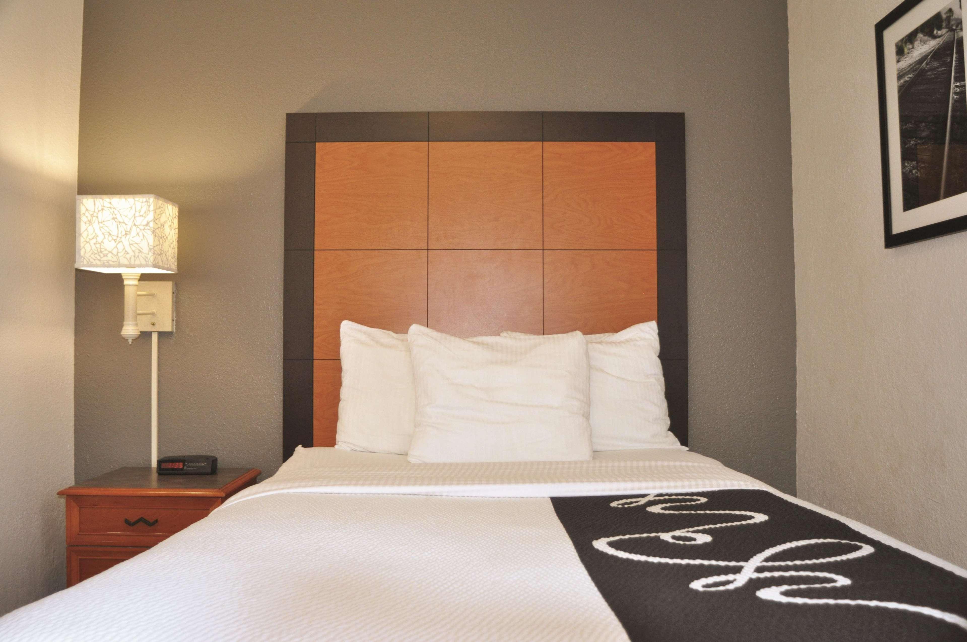 La Quinta Inn By Wyndham Dallas Uptown Exteriér fotografie