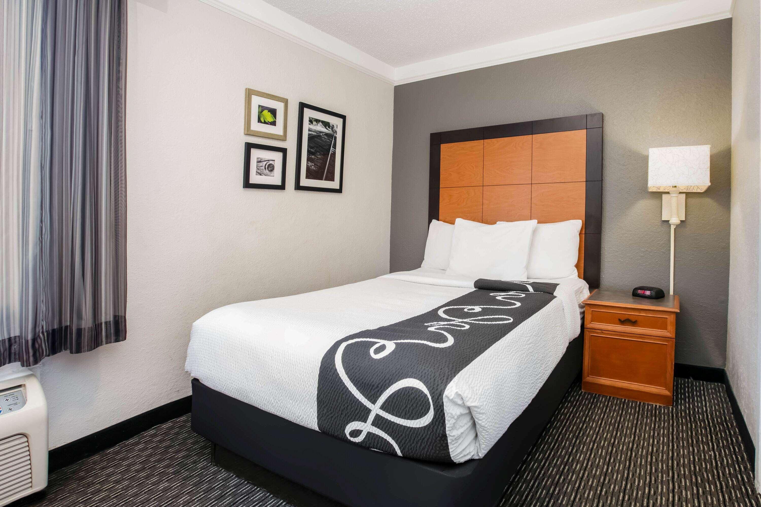 La Quinta Inn By Wyndham Dallas Uptown Exteriér fotografie