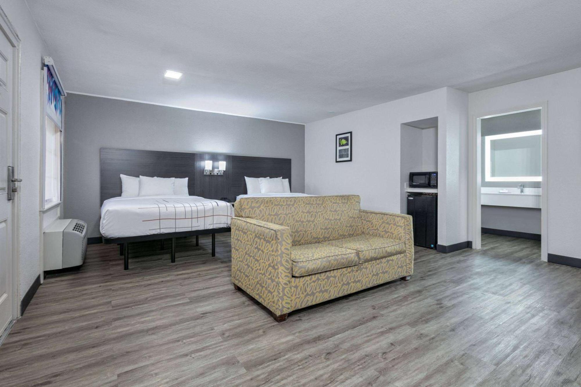 La Quinta Inn By Wyndham Dallas Uptown Exteriér fotografie