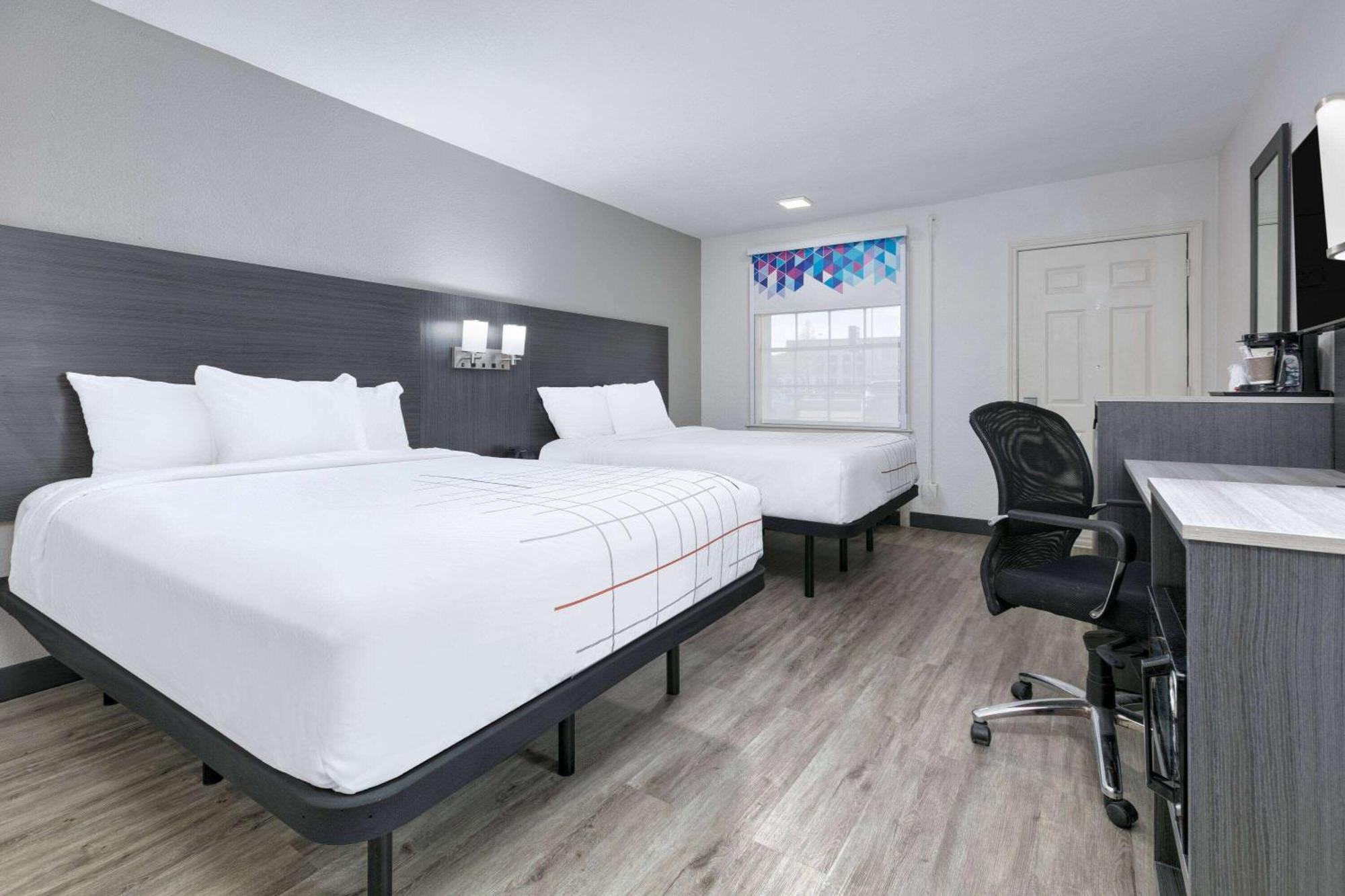 La Quinta Inn By Wyndham Dallas Uptown Exteriér fotografie