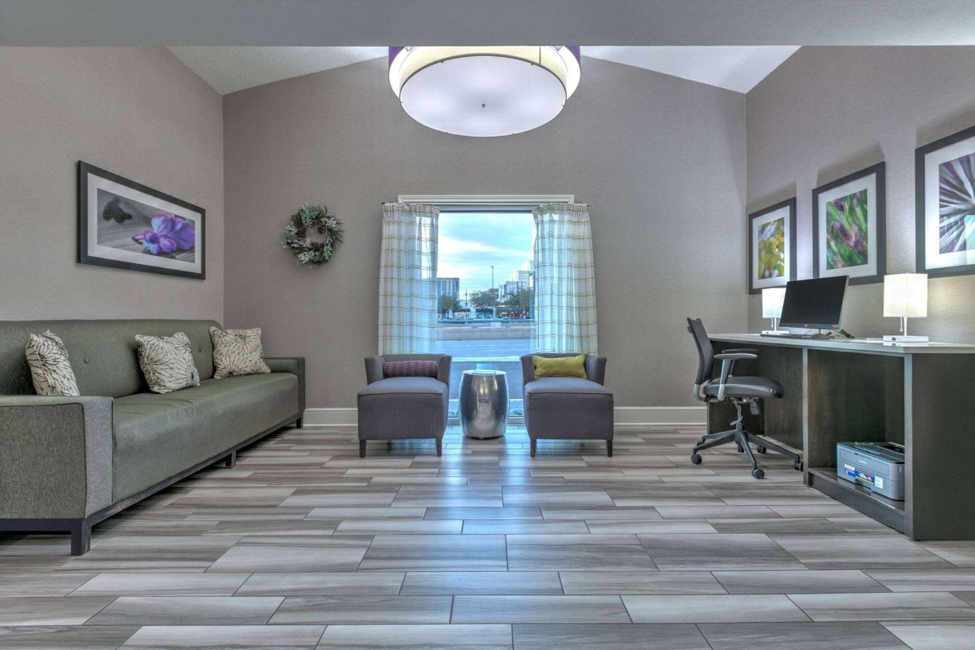 La Quinta Inn By Wyndham Dallas Uptown Exteriér fotografie